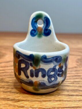 Vintage MA Hadley Hand Painted Pottery Ring Holder
